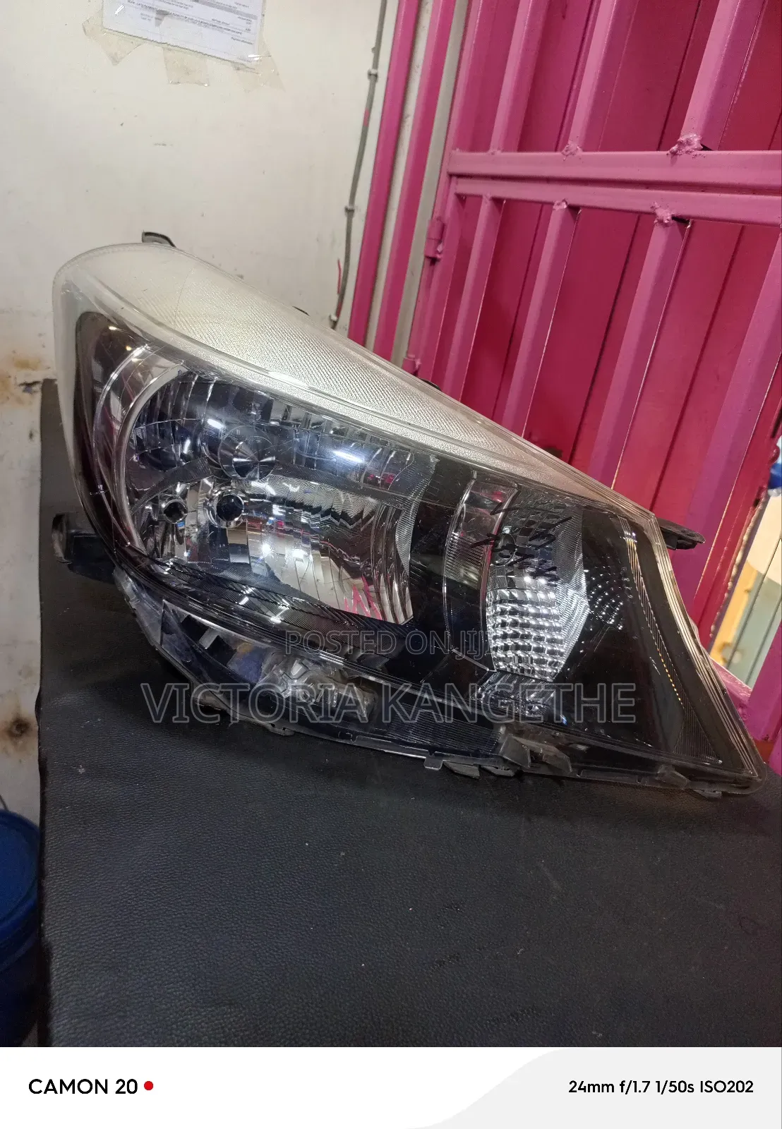 Vitz Jewela 2012 Headlight Non