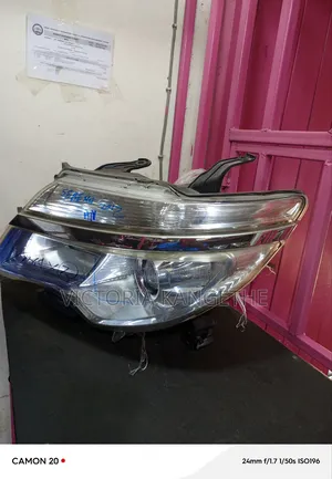 Serena 2012 Non Zenon Headlights