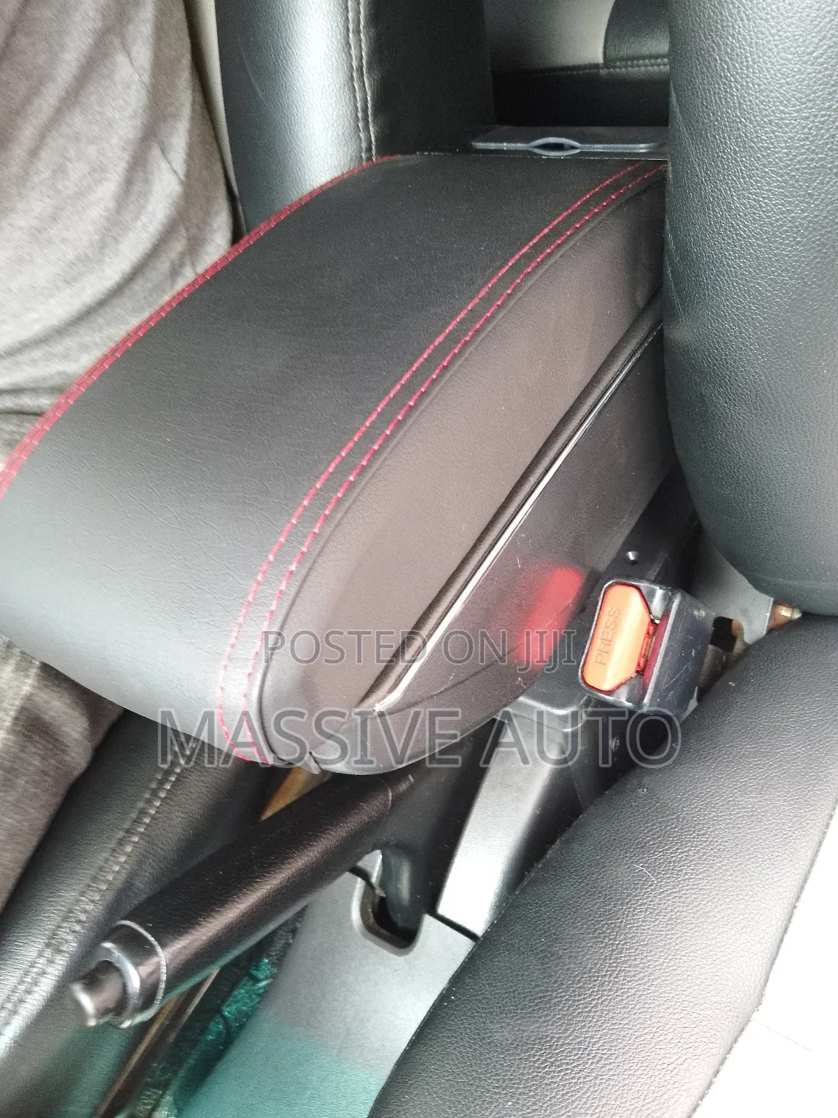 Armrest Console Fitted on a Car/ Black Armrest Console