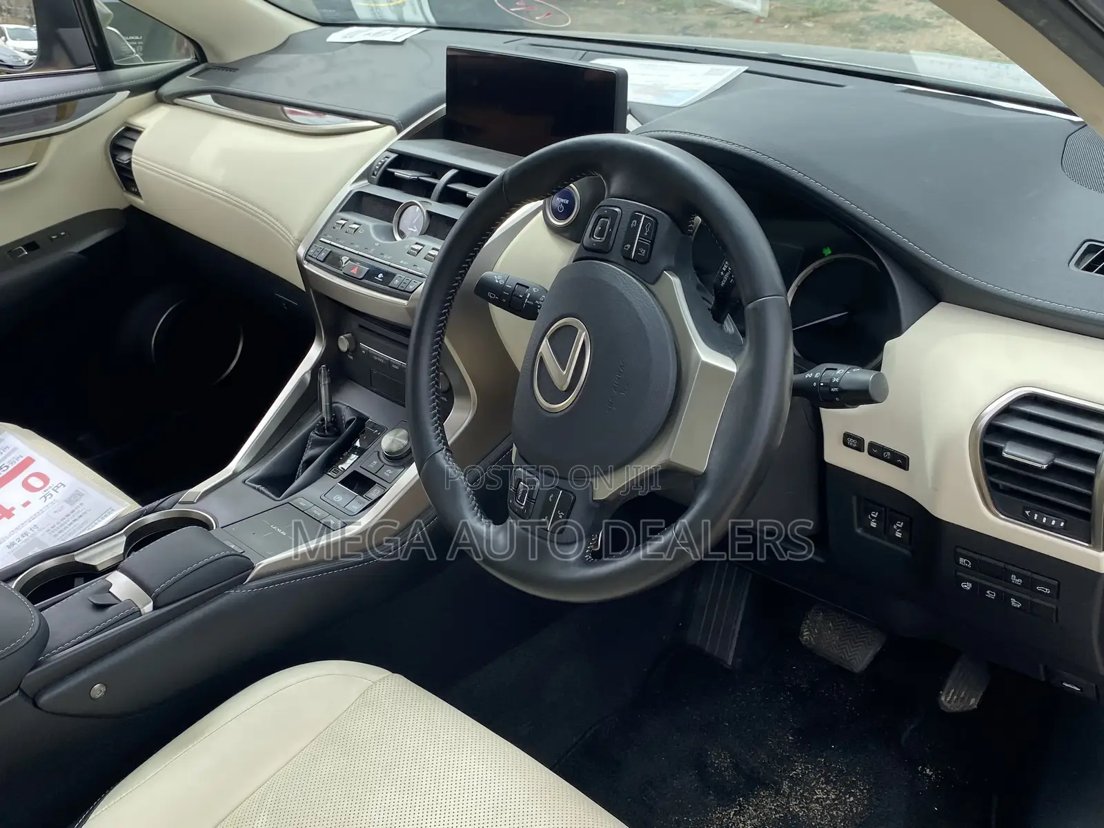 Lexus NX 300h Base 4x4 (2.5L 4cyl 2A) 2018 Silver