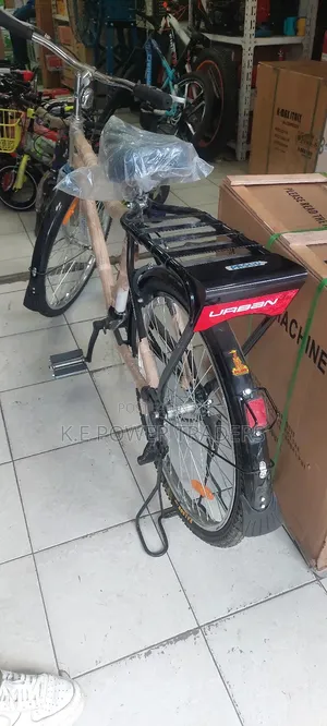 Strong Urban Black Mamba Bicycle