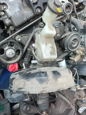 Vanguard/ Rav4 Brake Master Cylinder Complete