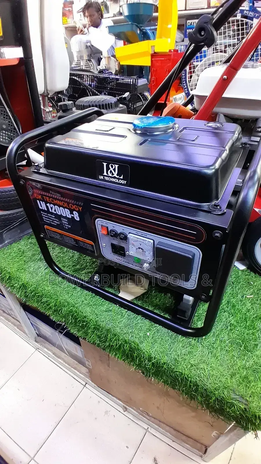 L L UK Technology 1KVA Petrol Powered Generator