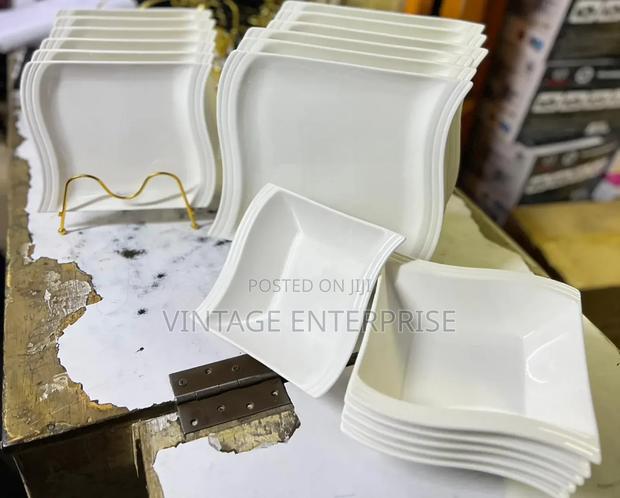 8pcs Novel Ceramic Dinner Set