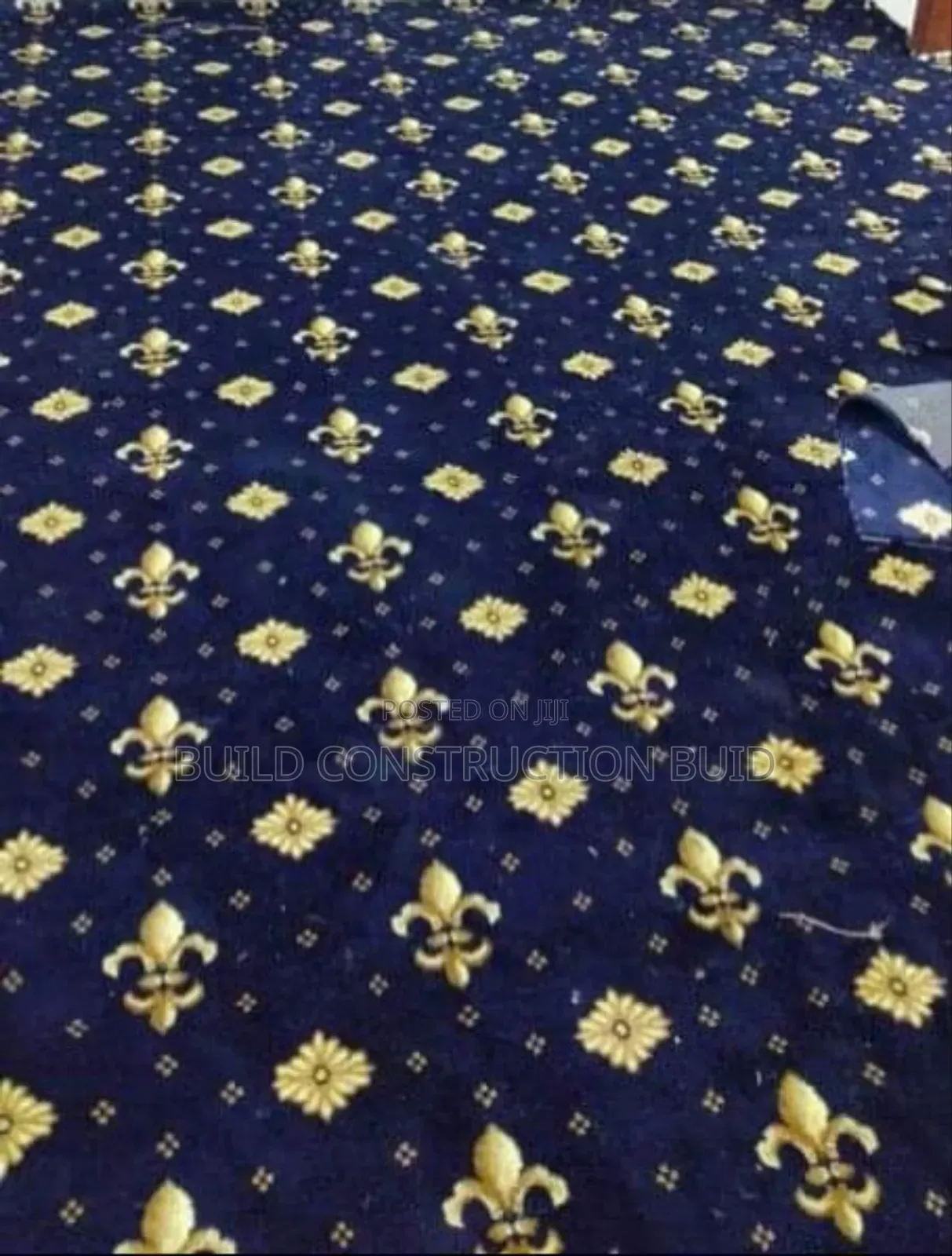 Wall to Wall Executive Blue/Red Carpets