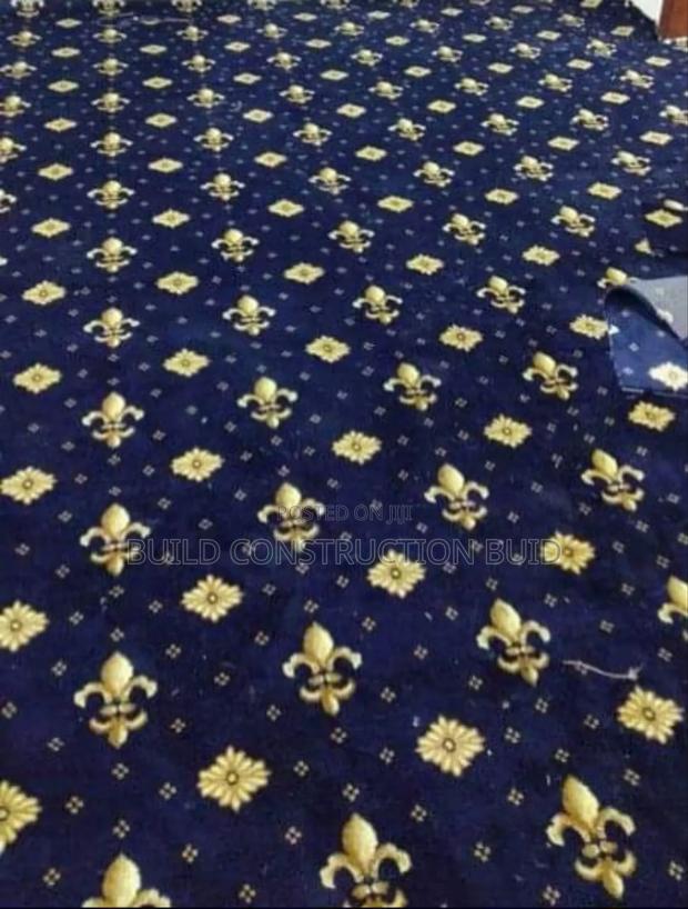 Wall to Wall Executive Blue/Red Carpets