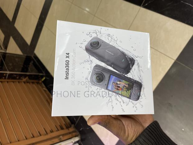 Insta360 X4 - main view