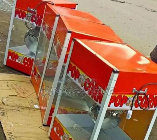 Brand New Popcorn Machine Maker - main view