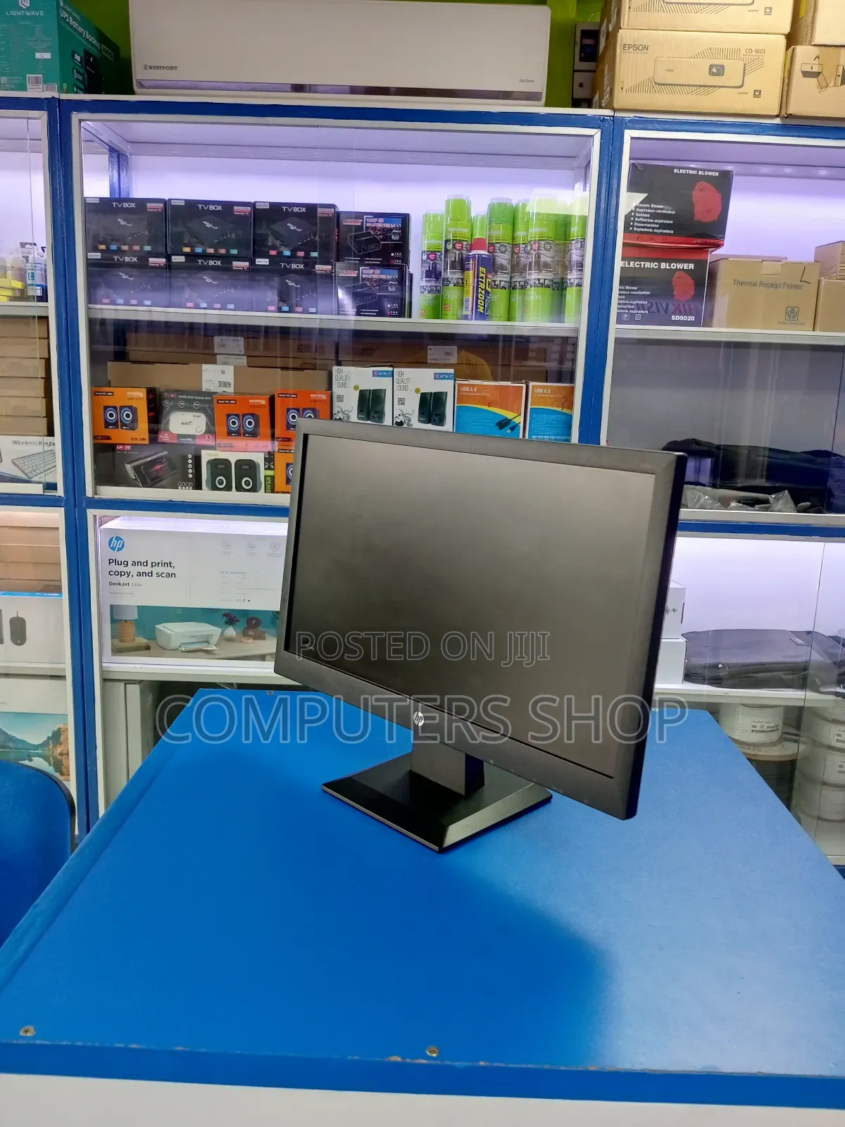 HP 19" Monitor Wide