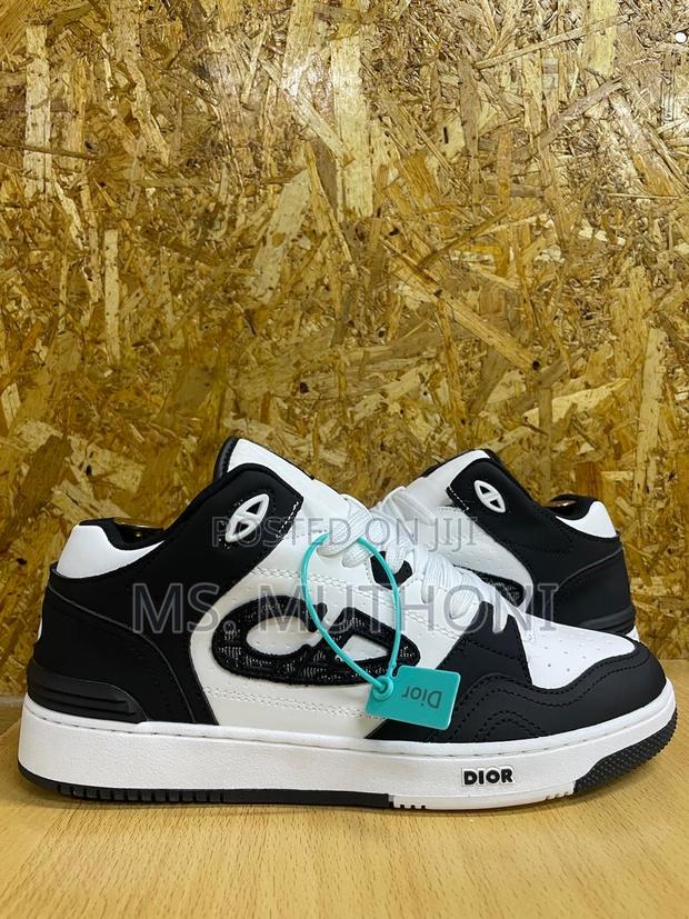 Dior B57 Oblique Size 40-45