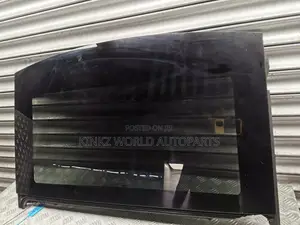 Land Rover Freelander 2 Panoramic Sun Roof Rear Glass 2011-1