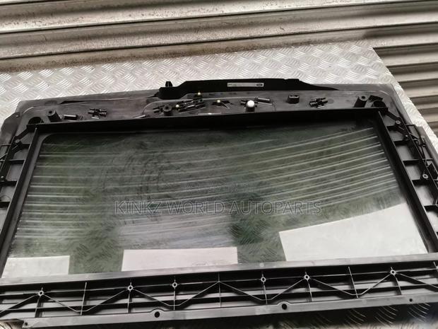 Land Rover Freelander 2 Panoramic Sun Roof Rear Glass 2011-1 - thumbnail 6