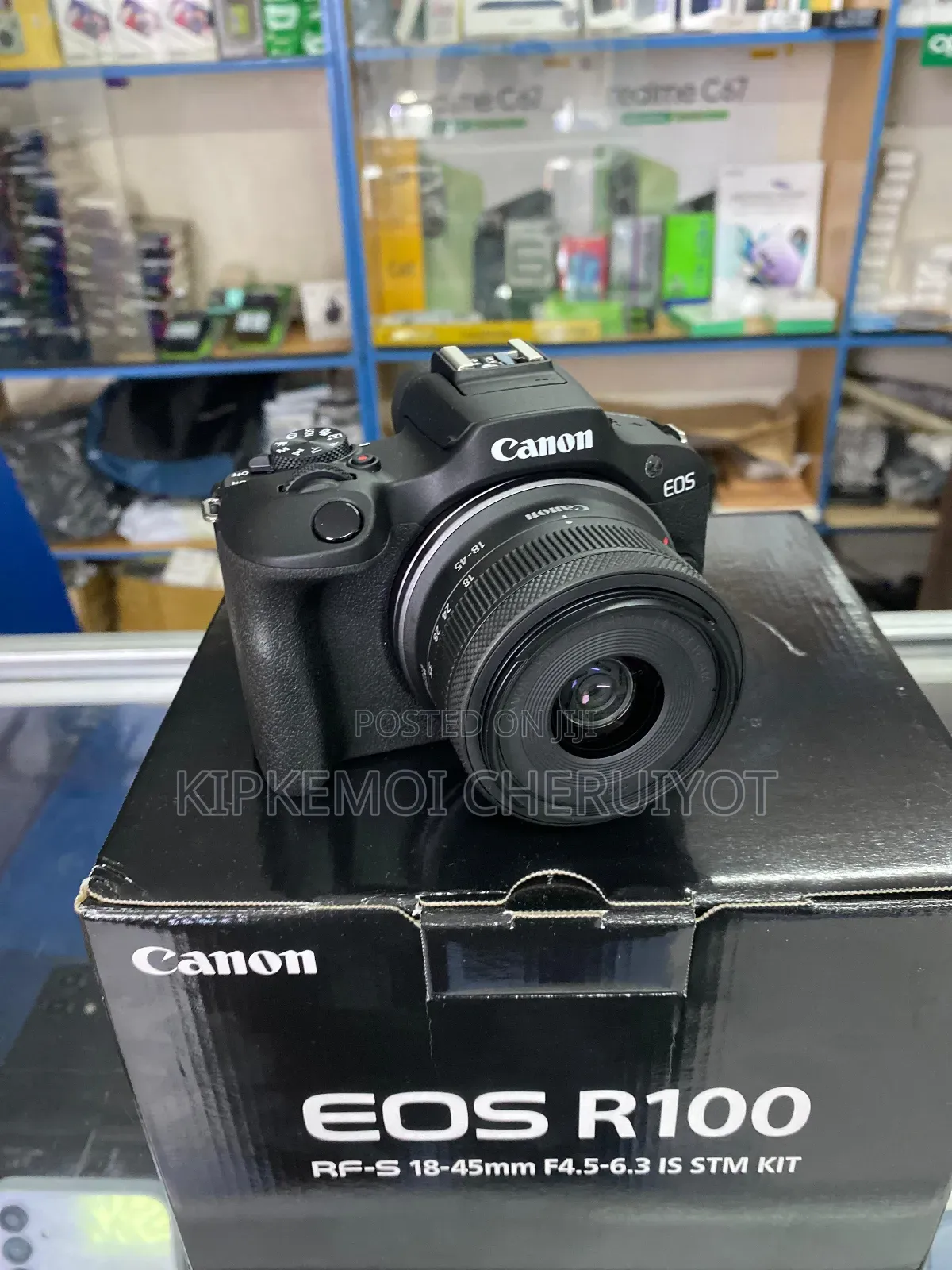 Canon Eos R100 Mirrorless Camera With 18-45mm Lens