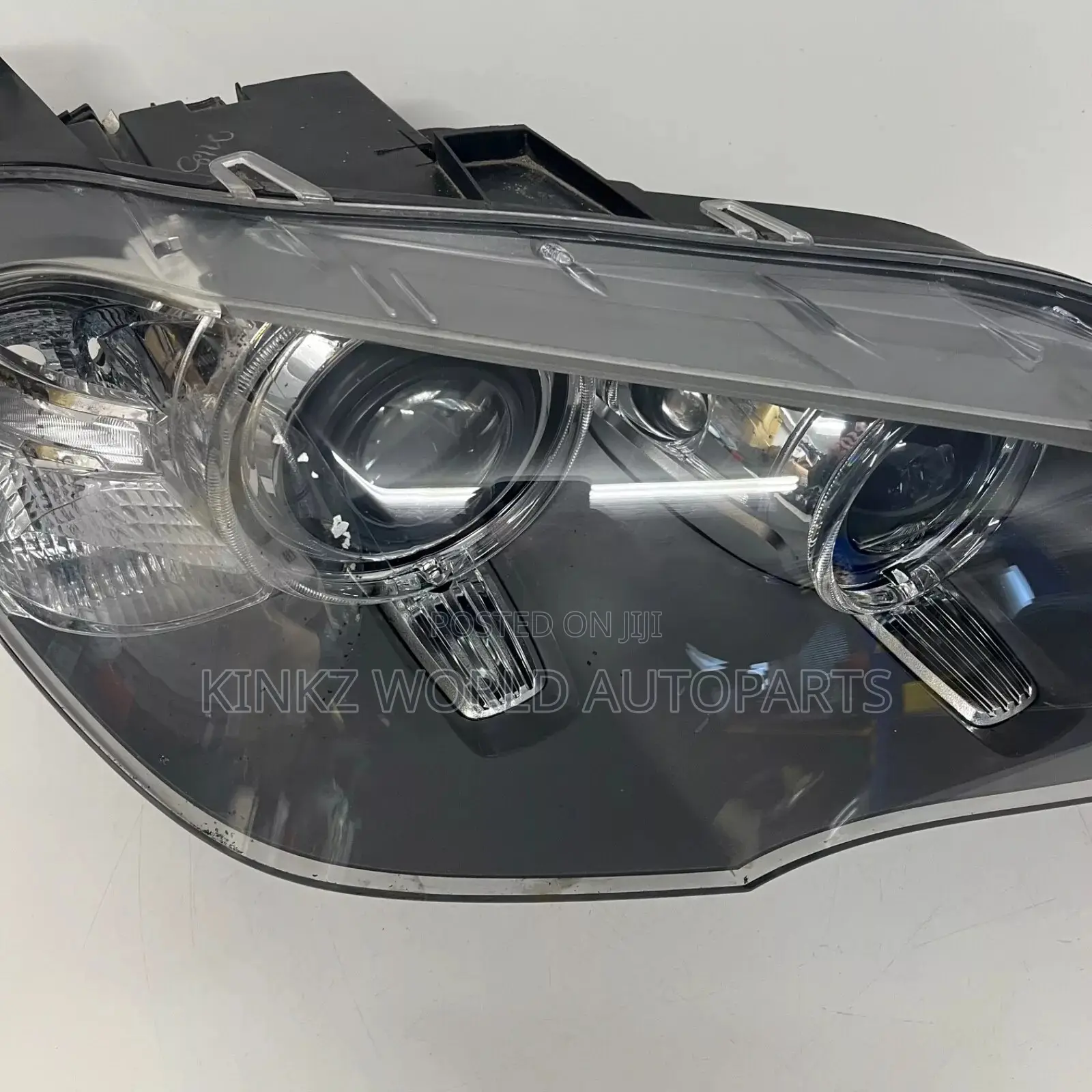 BMW E70 X5 Drivers Side Right Xenon Headlight 2007-12