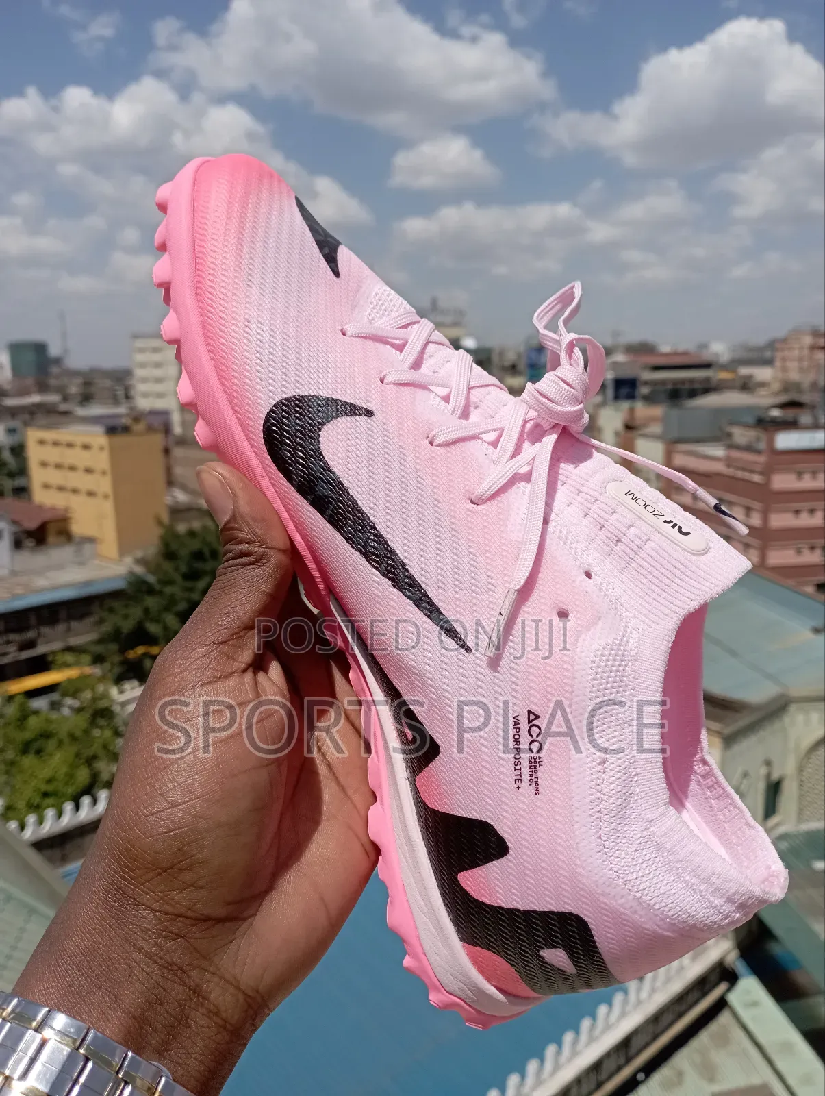 Air Zoom Mercurial Vapor XV Mad Brilliance Turf Soccer Boots