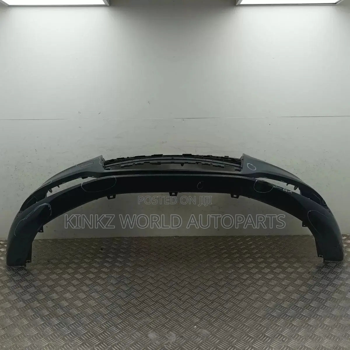 Original Audi A8 Front Bumper Facelifth0807437f