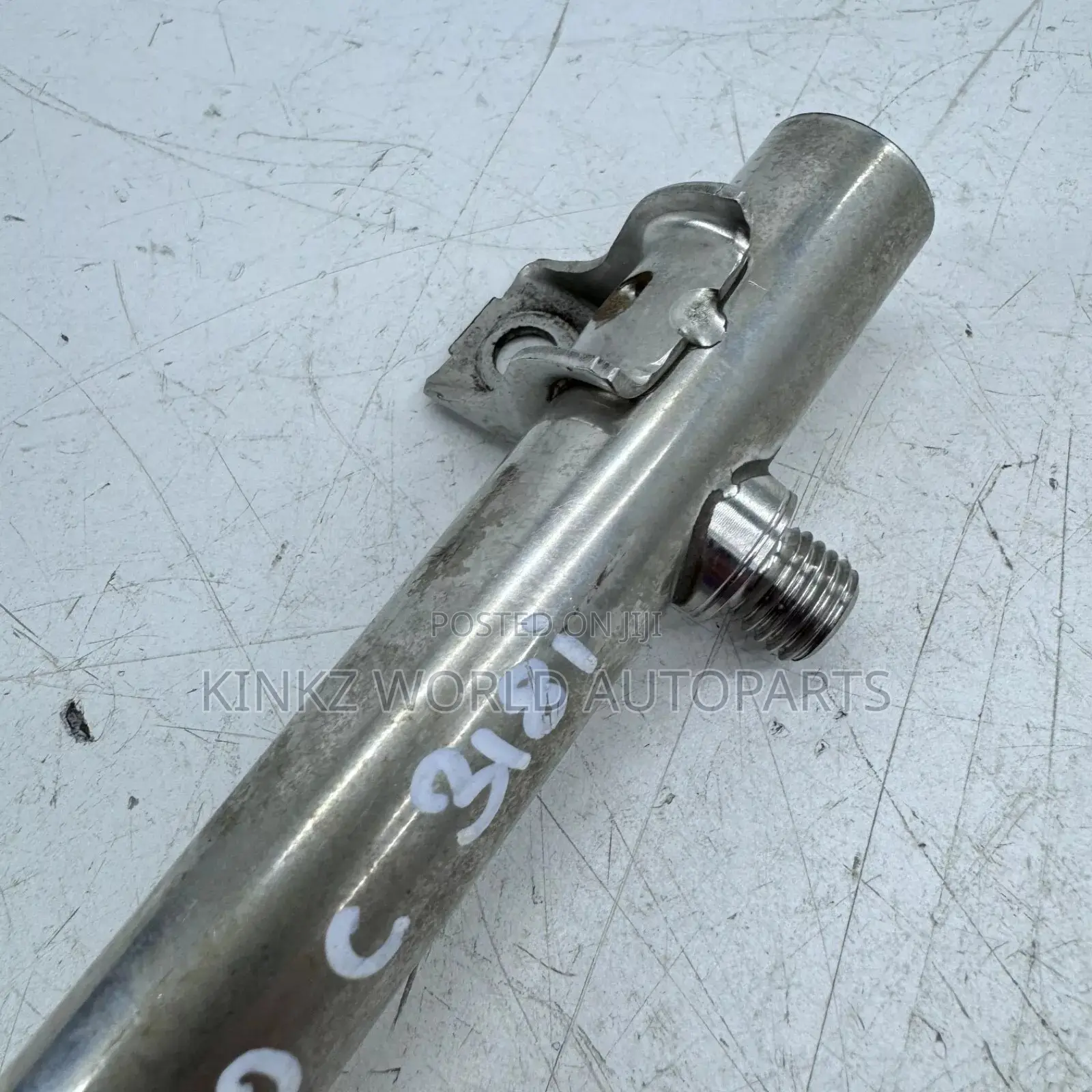 BMW X5 X3 3 Series High Pressure Fuel Rail Injector 7795514