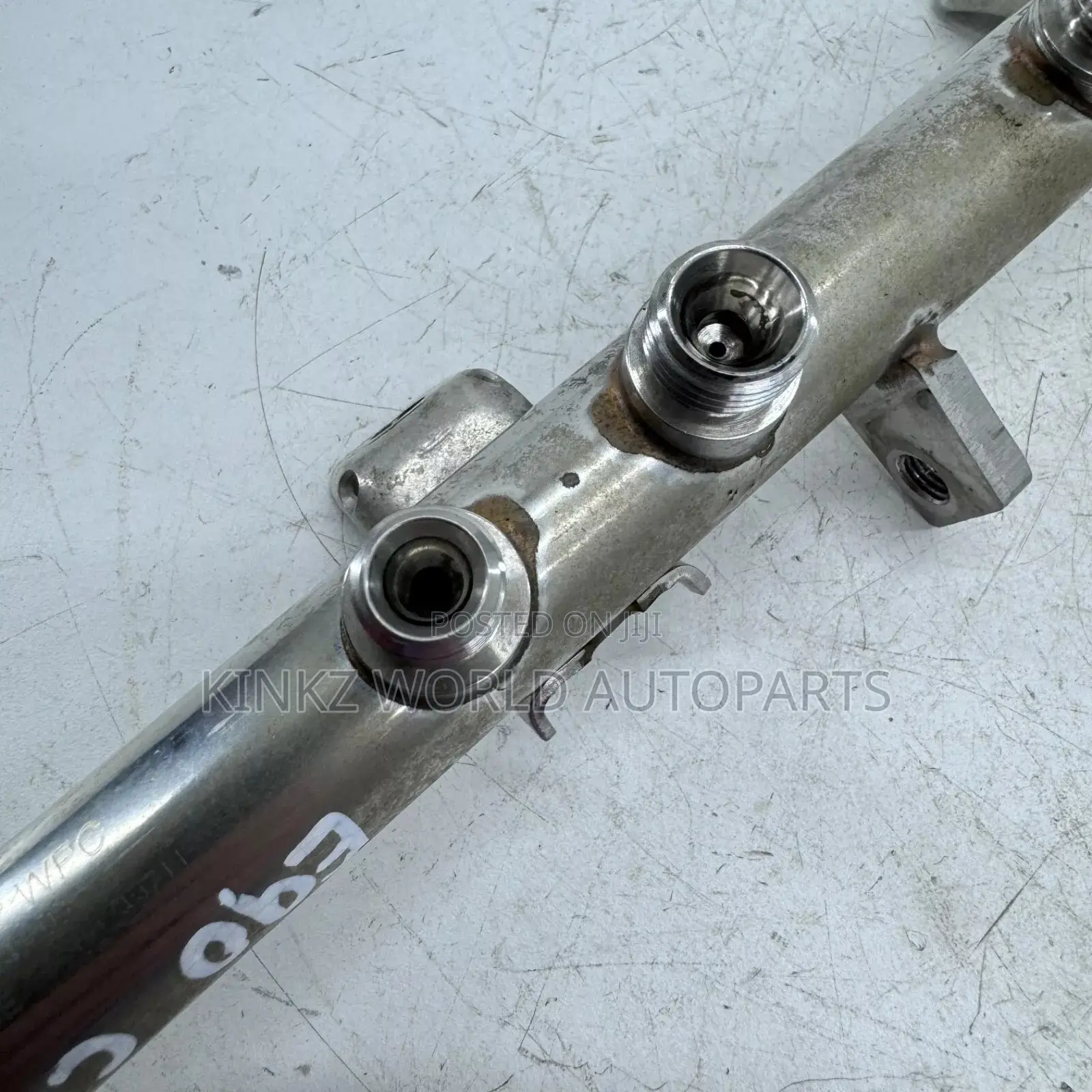 BMW X5 X3 3 Series High Pressure Fuel Rail Injector 7795514