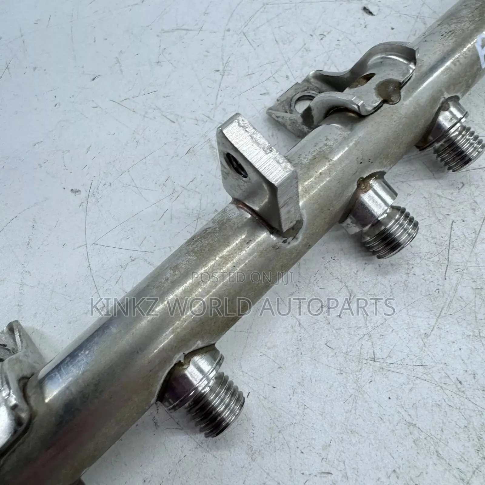 BMW X5 X3 3 Series High Pressure Fuel Rail Injector 7795514