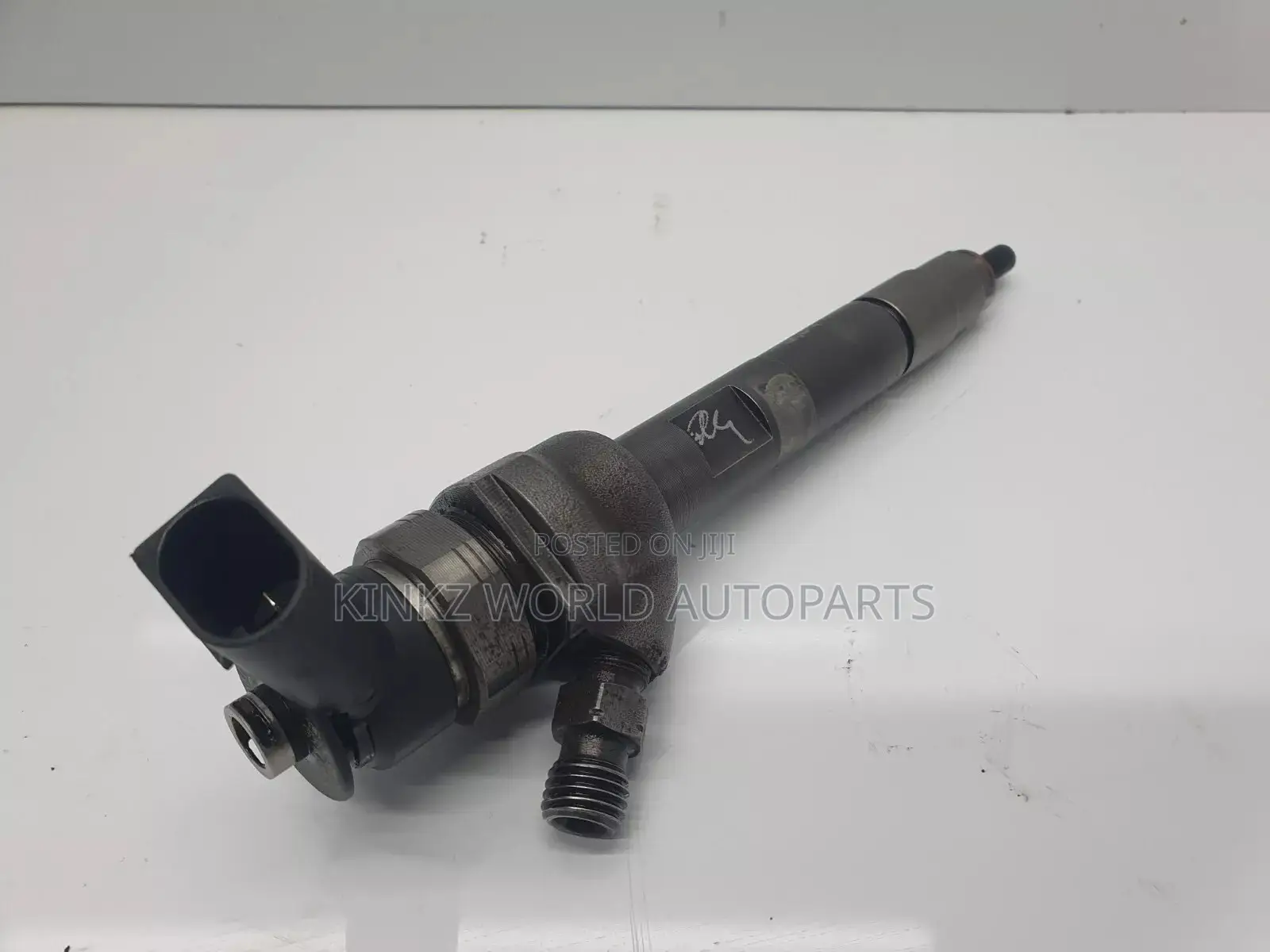 Genuine BMW Diesel Fuel Injector 7798446 N47 Engine