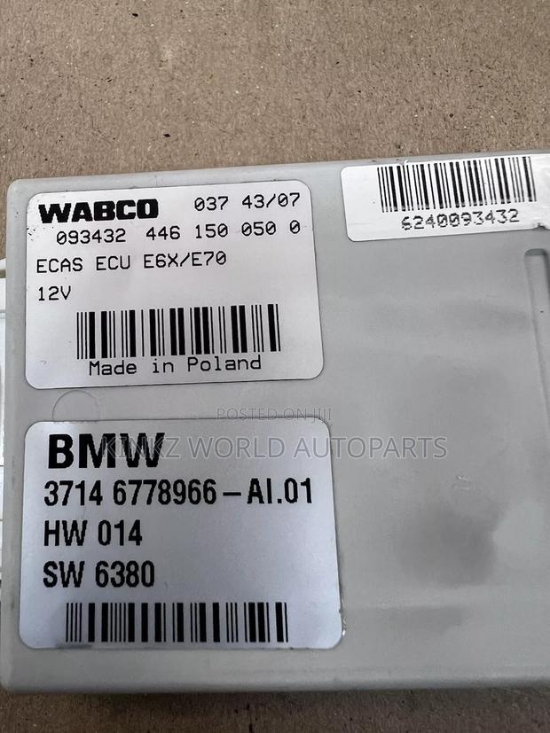 BMW X5 E70,E71 Air Suspension Control Unit Module 6793163 - thumbnail 4
