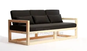 The Cozy Pallet Couch