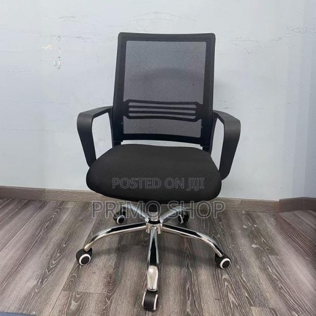 Task Chair -Ergonomic Mid-Back Office Mesh Swivel Seat - thumbnail 5