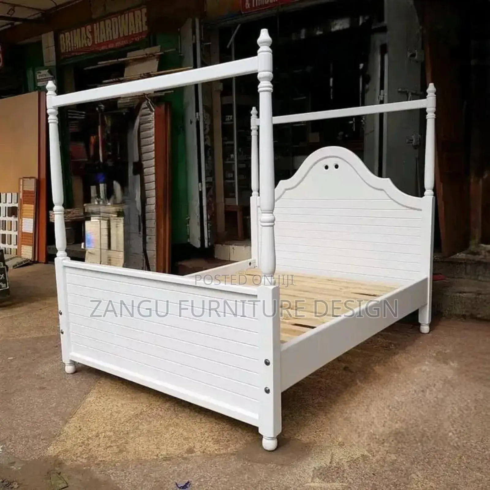 Modern Beds 5 by 6 With Mosquito Net Holder