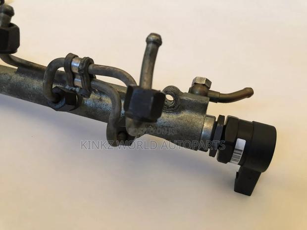 BMW Bosch E70 E71 M57N DIESEL Fuel Injection Rail  - thumbnail 5