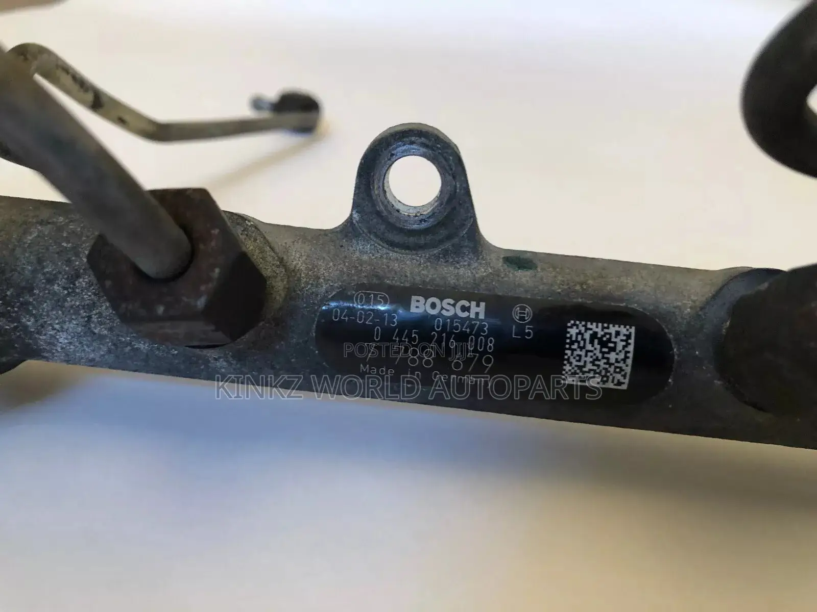 BMW Bosch E70 E71 M57N DIESEL Fuel Injection Rail 