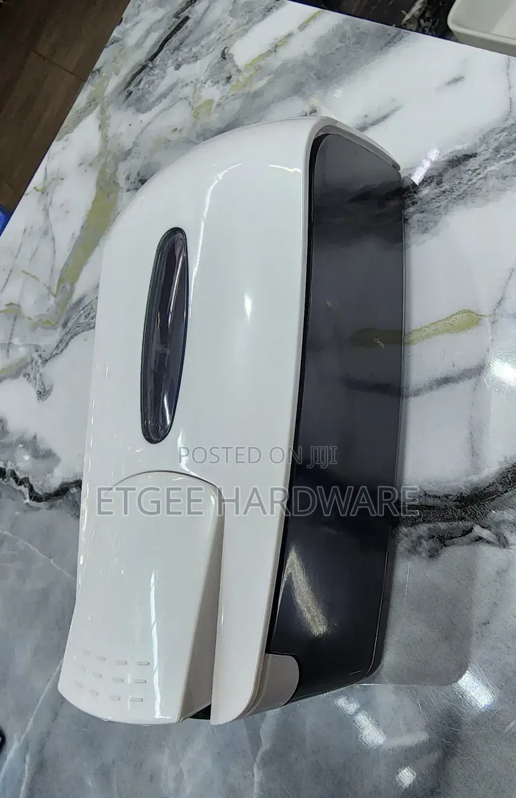 Soap Dispenser Black And White