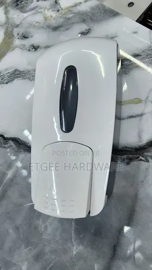 Soap Dispenser 650ml B W
