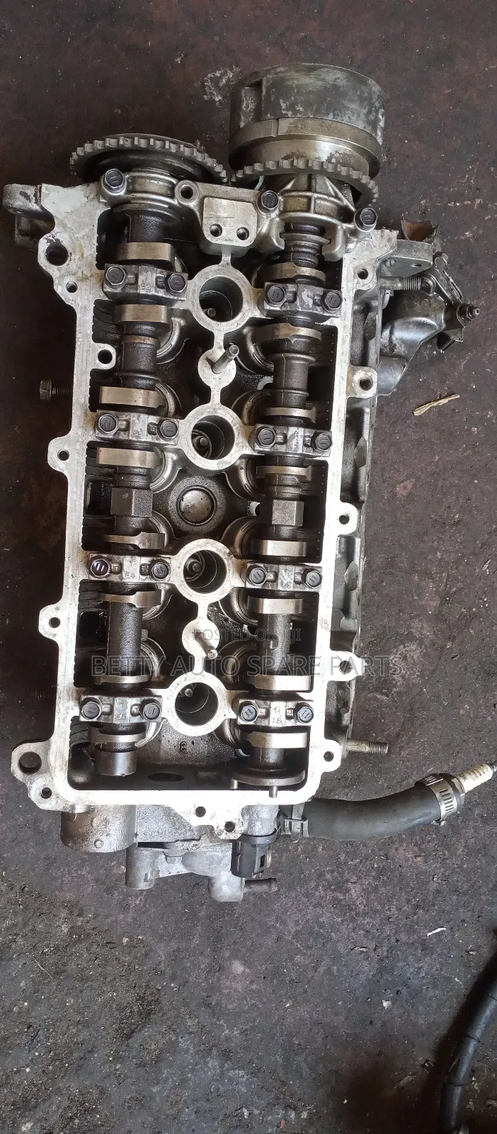 Toyota Towanace Cylinder Head