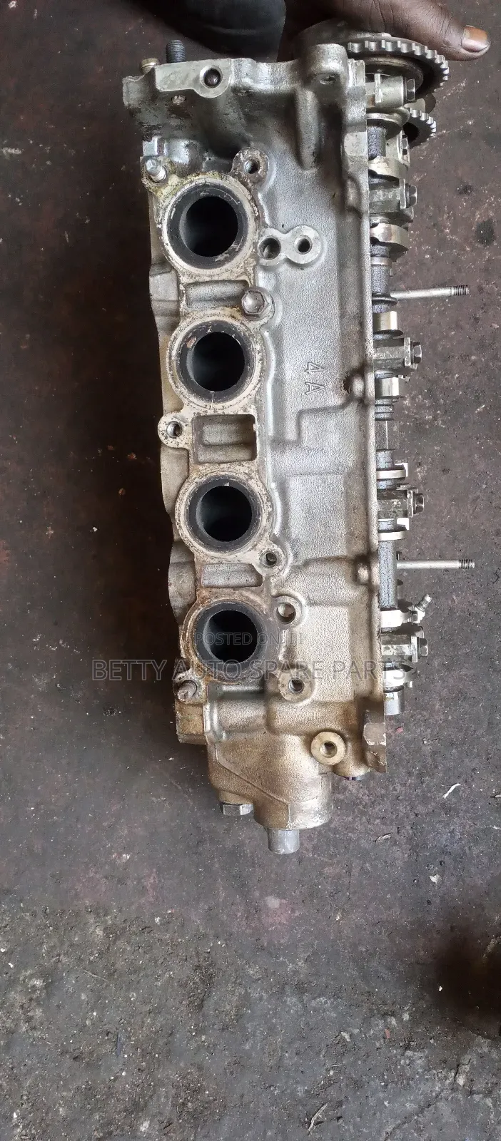 Toyota Towanace Cylinder Head