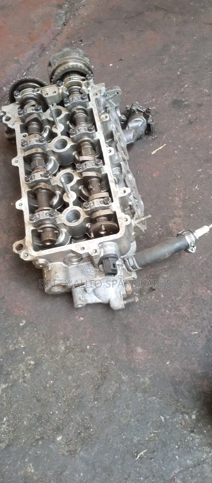 Toyota Towanace Cylinder Head