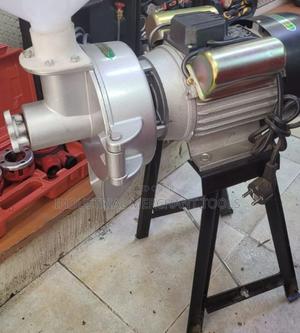 Ideal Peanut Butter Machine - main view