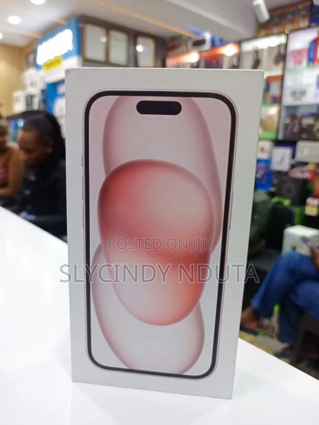 New Apple iPhone 15 128 GB - main view