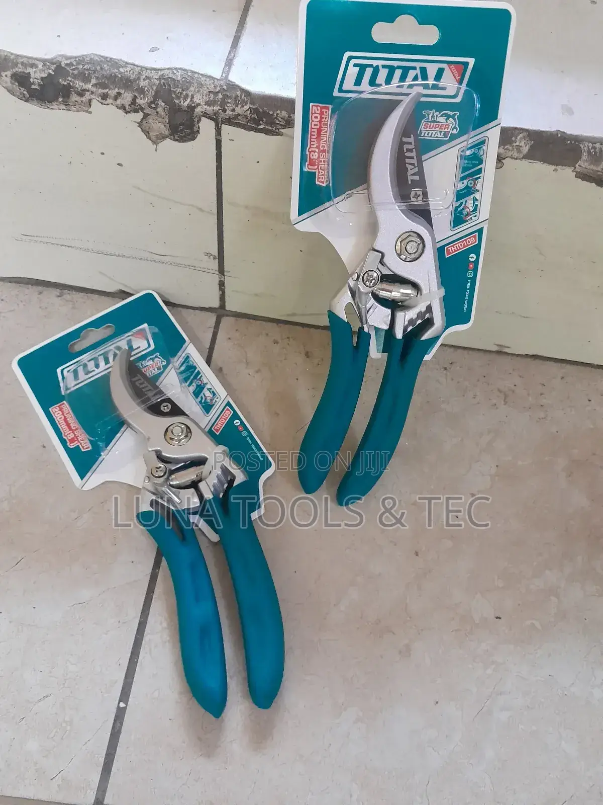 Pruning Shears Pruning Shears 200mm.