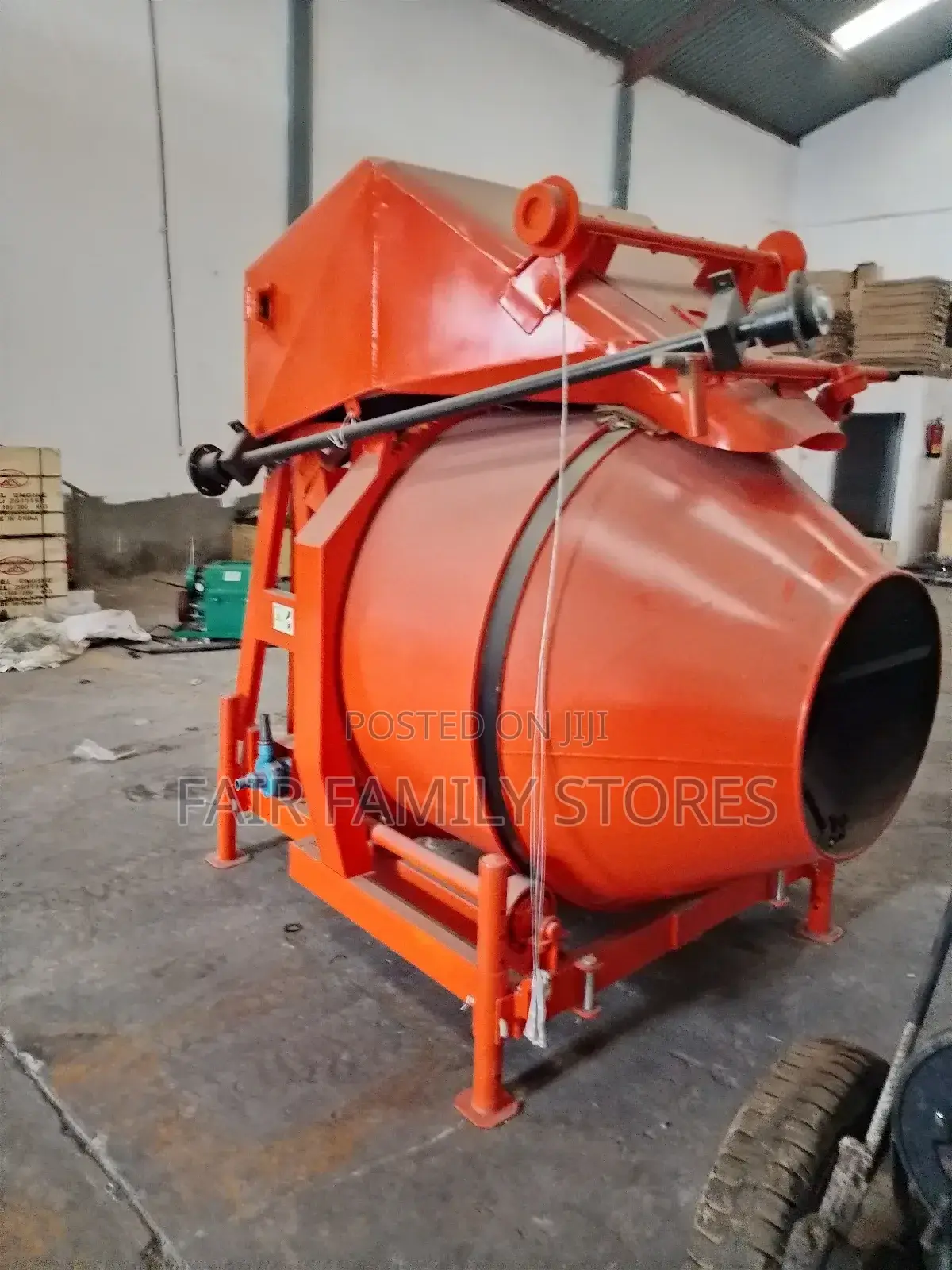 Self Loading Mixer. Wholesale Prices