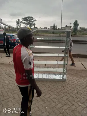 Aluminium Displays