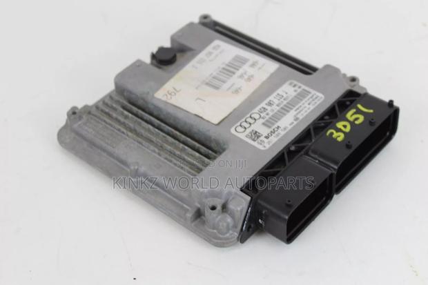 Audi A6 2.0T Caed Engine Control Module Ecu 4G0907115J - main view