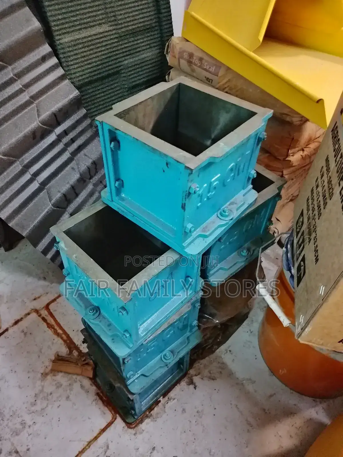 Cube Moulds.