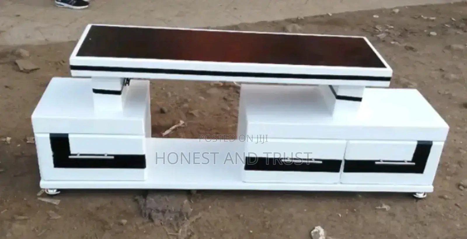 Brand New Instabul TV Stand