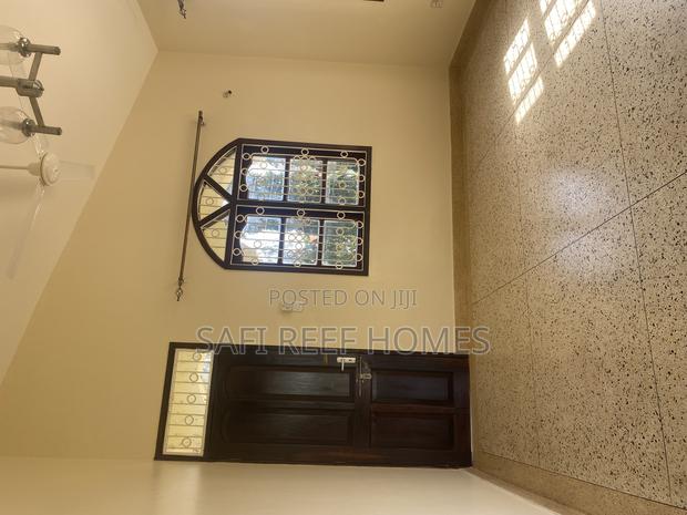 4bdrm Maisonette in Nyali for rent - thumbnail 16
