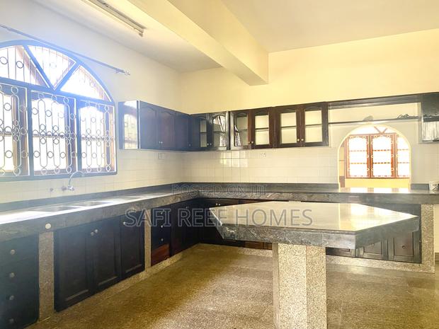 4bdrm Maisonette in Nyali for rent - thumbnail 7