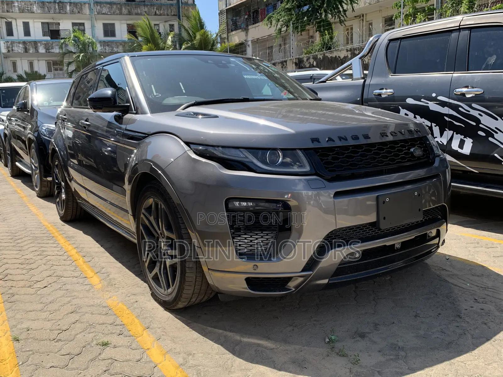 Land Rover Range Rover Evoque HSE 4x4 5-Door 2017 Gray