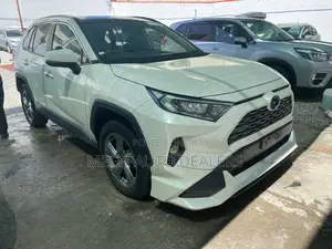 Toyota RAV4 2019 Pearl