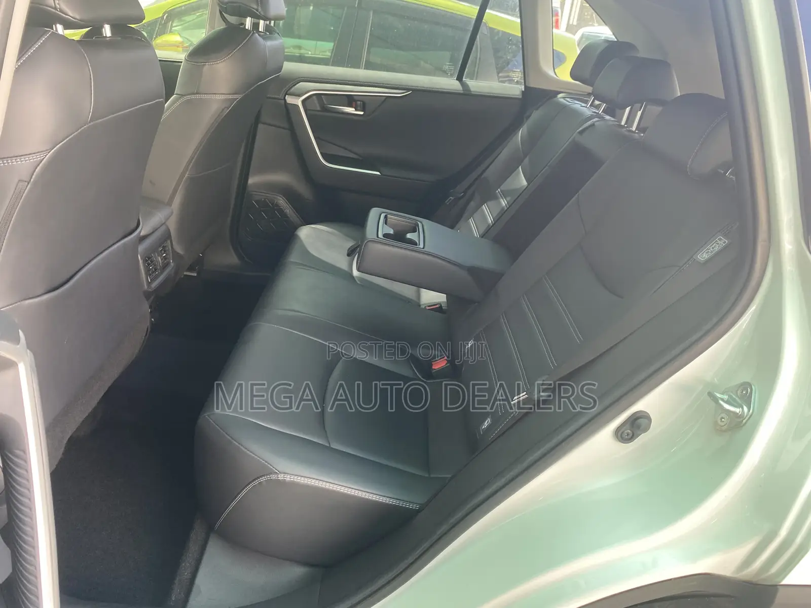 Toyota RAV4 2019 Pearl