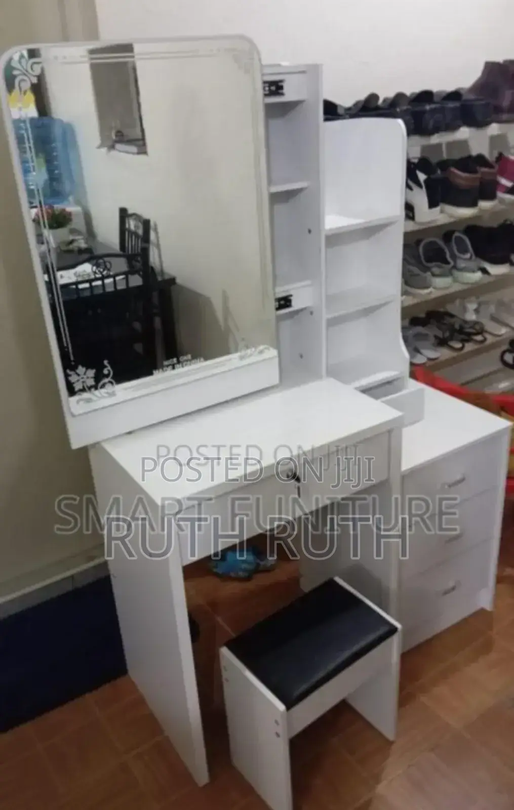 Brand New Dressing Table With Sliding Mirror 