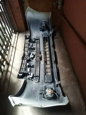 Voxy 2010 Model Front Bumper Complete With Grills Fogs
